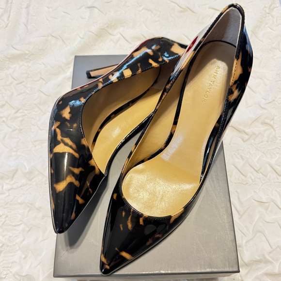 Ann Taylor Mila Tortoise pump EUC - Picture 6 of 7